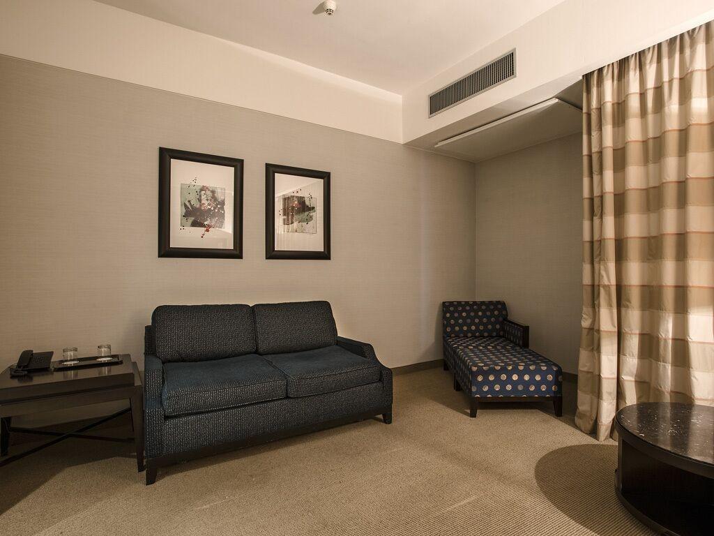 Flyon Hotel & Conference Center Болонья Экстерьер фото A room at the hotel